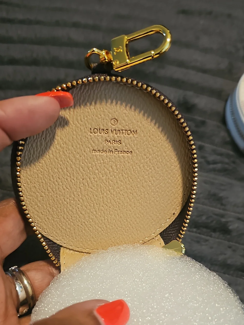 Round Coin Purse Set of 3 Brown & White BRAND New